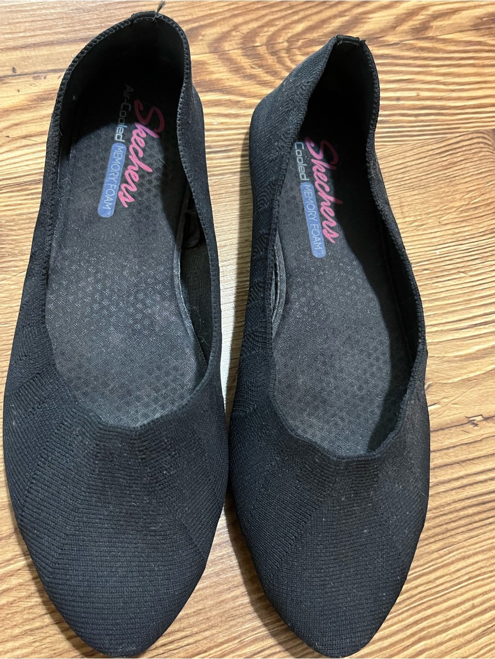 Skechers Women’s Black Slip-On Ballet Flats 8.5